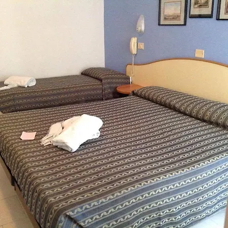 Hotel Sombrero 3*