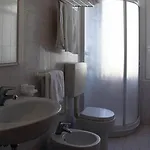 Sombrero Hotel
