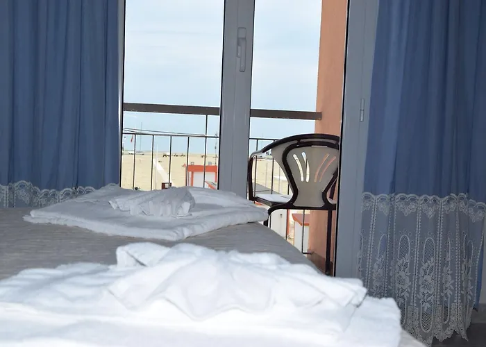 Sombrero 3* רימיני